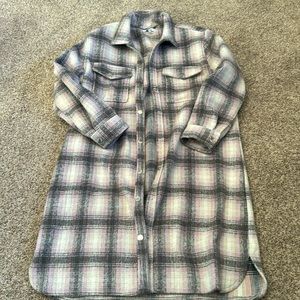 Like new shacket size Large